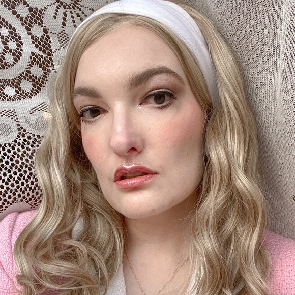 Meet your Posher, Geri - Picture 1 of 1